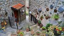 Destinazione borghi del Casentino, tra percorsi sonori e teatri nel verde