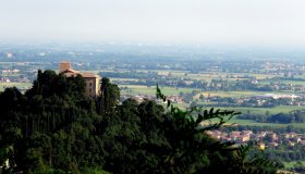 Castello di Bianello, il sontuoso maniero di Matilde di Canossa (che ha fatto innamorare Kate Middleton)
