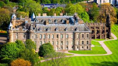 Palazzo di Holyroodhouse, Re Carlo apre al pubblico la residenza reale scozzese