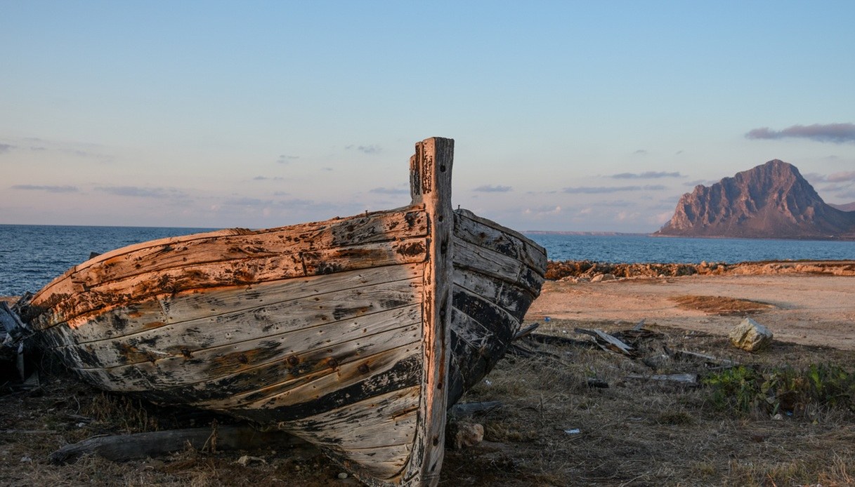 In un tratto di costa trapanese poco conosciuto, il Golfo di Bonagia", &egrave; stato girato il film "Un futuro aprile"