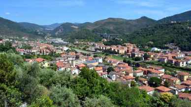 Casarza Ligure, la Liguria degli uliveti, dei borghi e i sentieri del Tigullio
