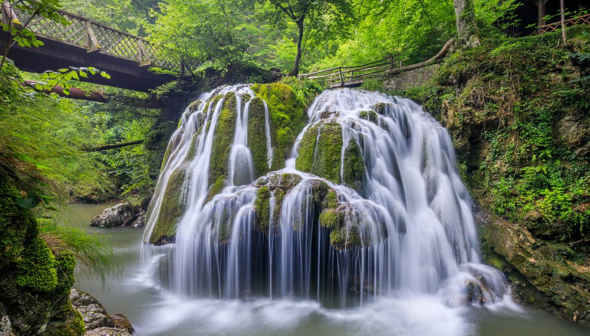 Cascata di Bigar, Romania