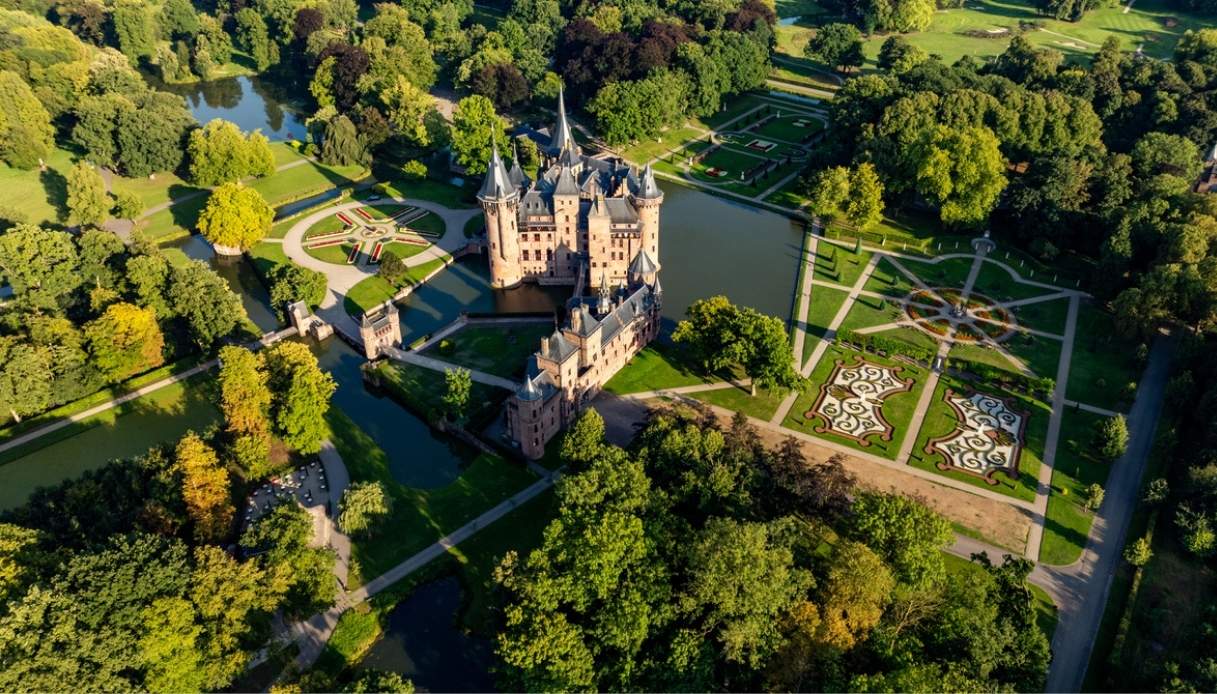 Perché organizzare un viaggio in Olanda quest’estate: dove viaggiare senza limiti (spendendo pochissimo)
