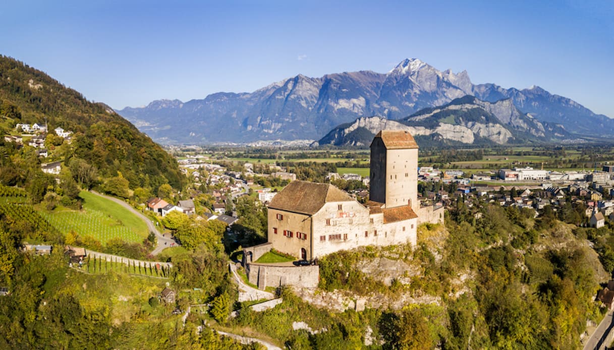 Castello di Sargans: la leggenda della Dama Bianca, una cantina storica e miniere da scoprire in Svizzera