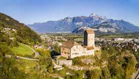 Castello di Sargans: la leggenda della Dama Bianca, una cantina storica e miniere da scoprire in Svizzera