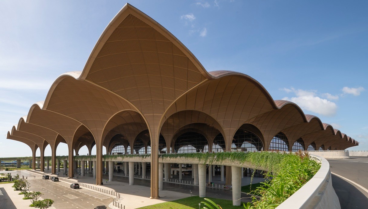 Esterni ondulati del Techo International Airport