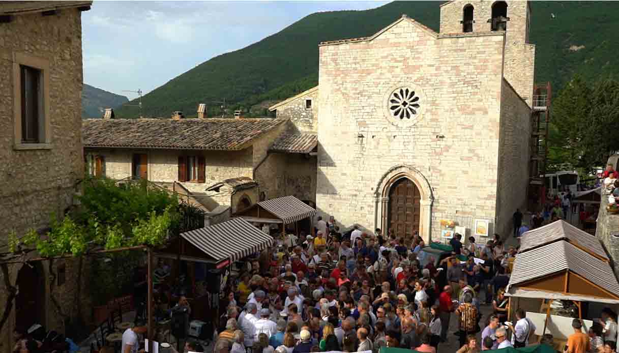 Dal cacio al pesce, dalla pizza al vino, le migliori sagre e gli eventi del weekend dal 12 al 14 giugno 2026 in Italia