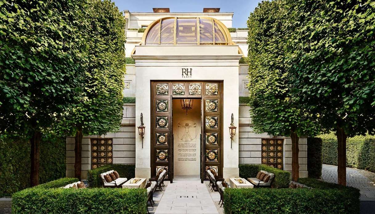 RH Champs-&Eacute;lys&eacute;es a Parigi