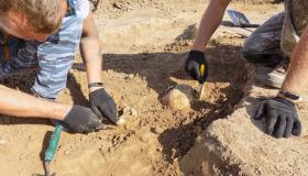Nuovi scavi archeologici alla ricerca degli ultimi Neandertaliani all’Arma delle Manie