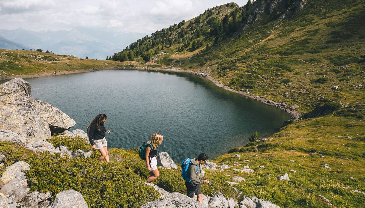 Trekking nella natura a Pila
