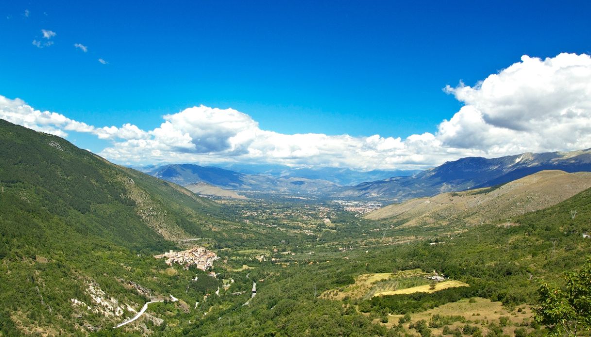 Panorama della Valle Peligna, Abruzzo
