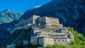 Dormire al Forte di Bard: un’esperienza di viaggio totale tra gli spazi della guarnigione