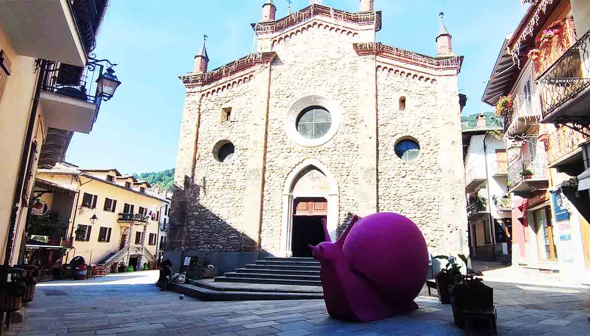 limone-piemonte-chiesa-cracking-art