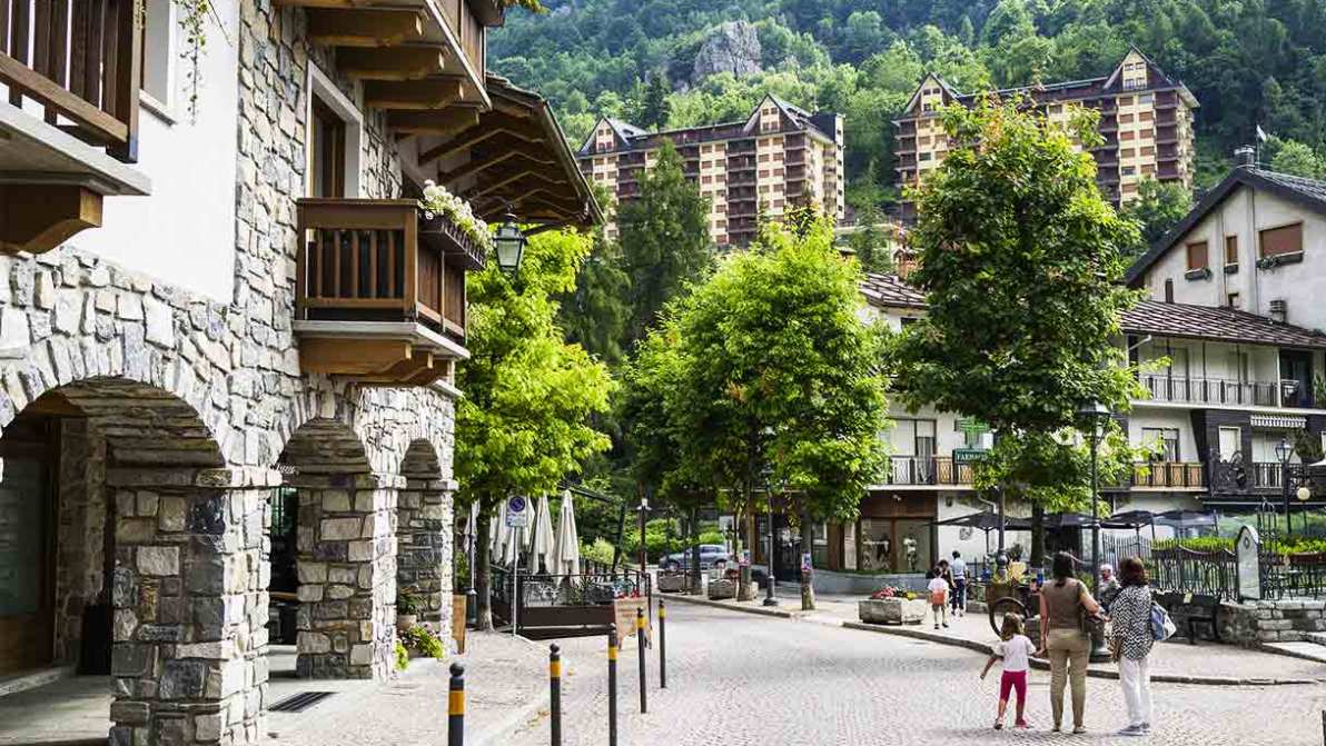 Limone Piemonte, il borgo autentico delle Alpi Marittime, tra antiche vie e charme