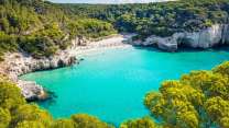 L’estate viaggia low cost: tre mete in Europa da raggiungere con la nuova offerta Vueling