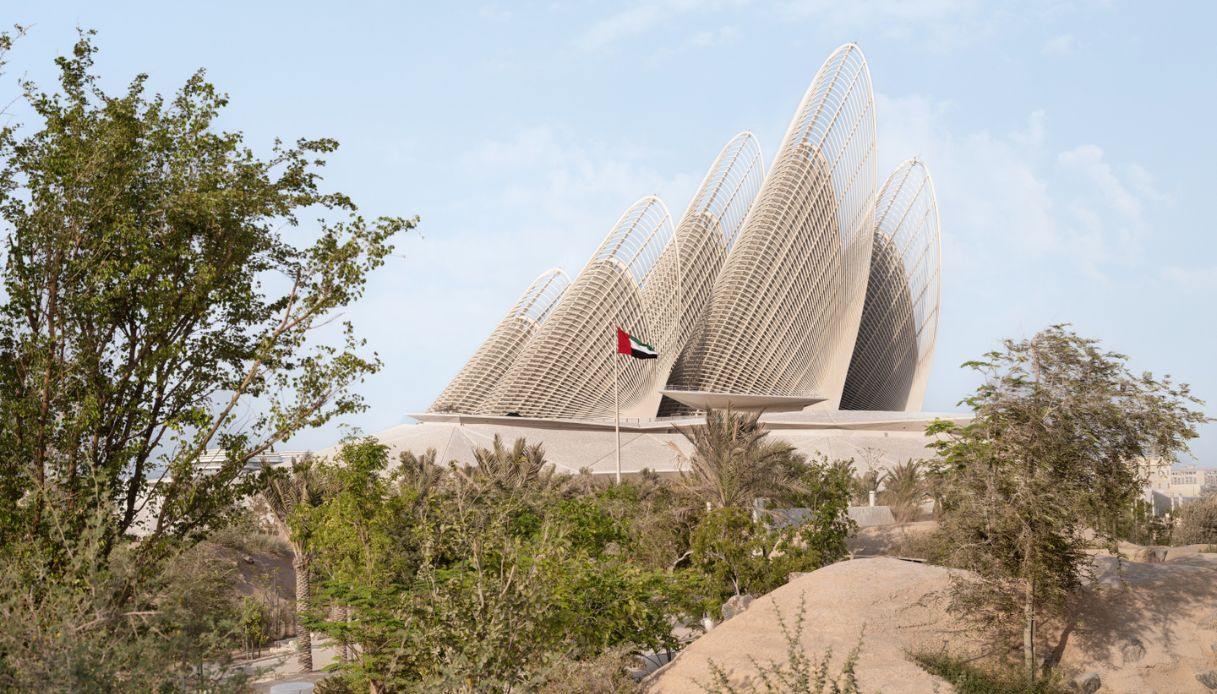 Esterno Zayed National Museum