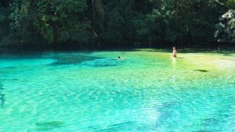 Wild swimming in Italia, i fiumi e le piscine naturali più belle dove nuotare d’estate