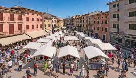 Dai Cjarsòns al mosto, sagre, feste ed eventi in Italia nel weekend del 6 e 7 giugno 2026