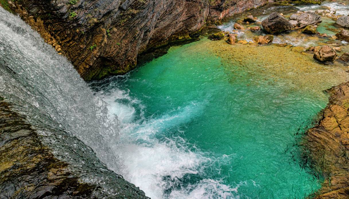 Cascata nelle Gole di Tolmin, Slovenia