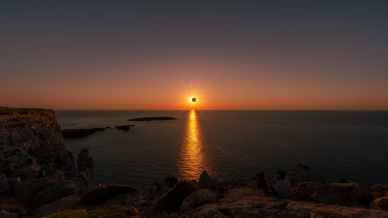 L’eclissi solare più attesa dell’anno sarà visibile anche dall’Italia: i luoghi migliori per vederla