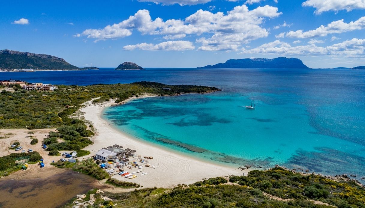 Golfo Aranci e la spiaggia bianca