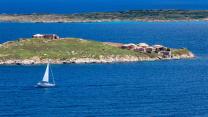 Il rifugio segreto e silenzioso della Sardegna è l’Isola dei Cappuccini, luogo dal fascino raro