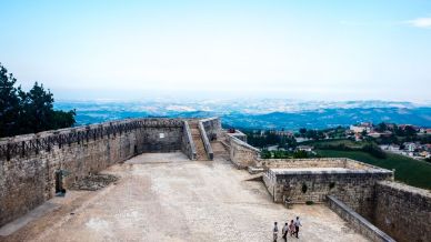 La Fortezza di Civitella del Tronto riapre, come visitare il monumento abruzzese (anche di notte)