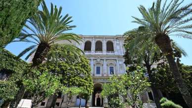 Palazzo Farnese rinasce: tra le sorprese del restauro c’è un’opera attribuita a Michelangelo