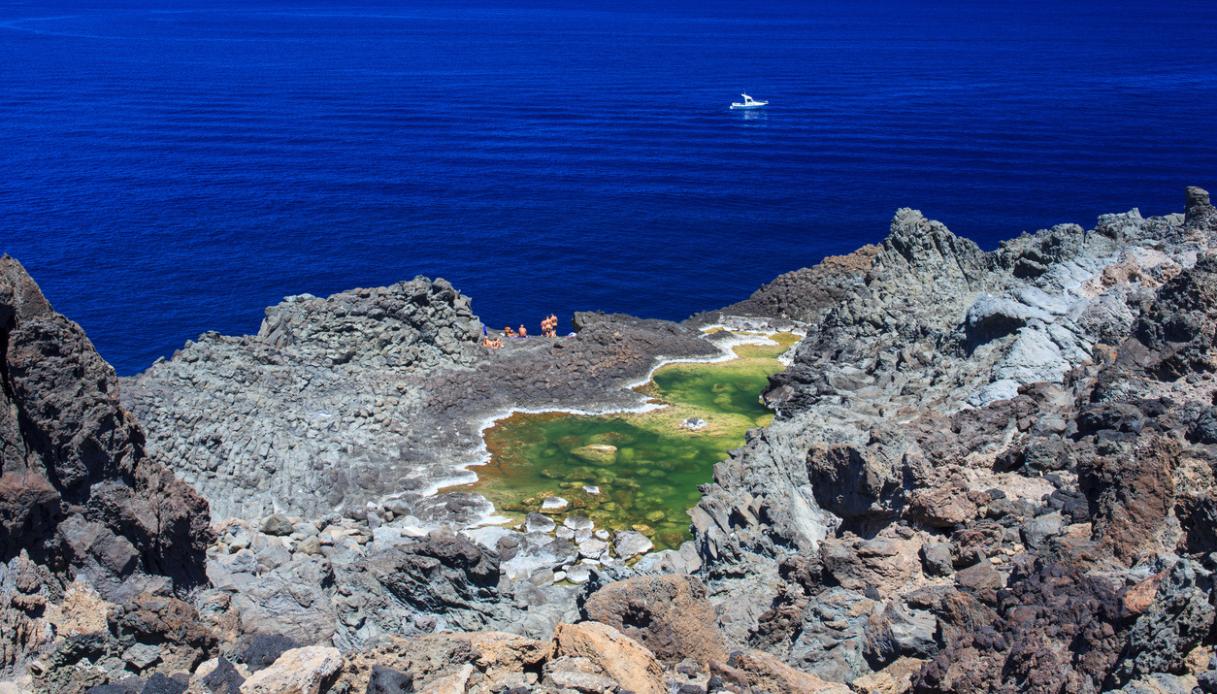 Pantelleria, Laghetto delle Ondine