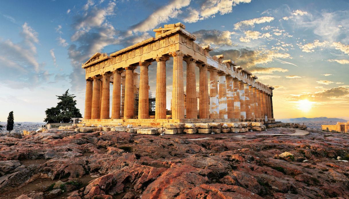 Acropoli di Atene con il Partenone al tramonto, Grecia