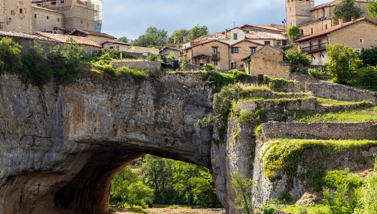 Puentedey, dettaglio