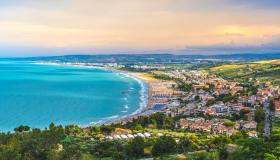 Vasto, la magica città nel Golfo d’Oro d’Abruzzo che segue il ritmo del respiro dei trabocchi