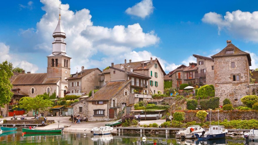 Il borgo dei 5 sensi affacciato sul Lago Lemano: Yvoire, piccola (ma preziosa) perla francese