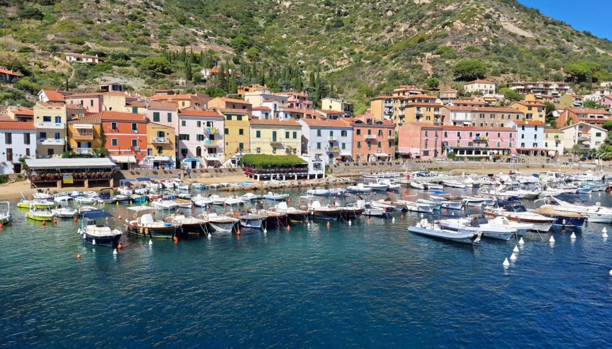 Isola del Giglio e il suo porto