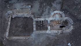 Case Pente riscrive la storia della Valle Peligna: scoperti un villaggio dell’Età del Bronzo e terme romane
