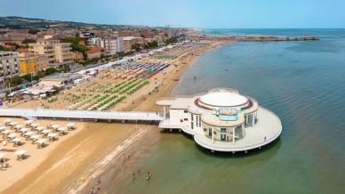 Le destinazioni di mare preferite dagli italiani nel 2026 svelate nella nuova classifica