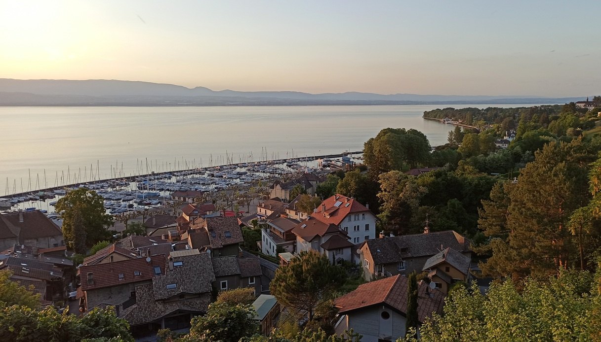 Thonon-les-Bains è tra i luoghi dov'è stato girato il film "Terapia di famiglia"