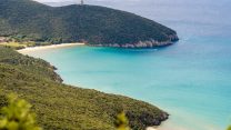 Cala di Forno, il trekking marittimo nel Parco della Maremma verso una spiaggia spettacolare