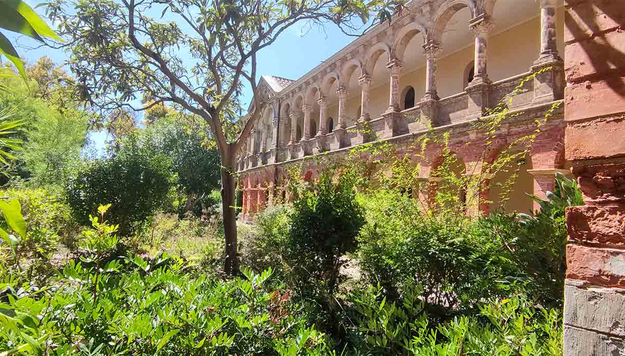 Abbazia-St-Honorat-albergo