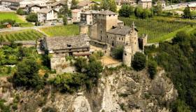 Il Castello Sarriod de La Tour è il gioiello medievale che nasconde una delle sale più incredibili d’Italia