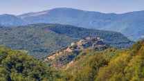 Il Castello di Termes è la fortezza catara che domina le gole delle Corbières in Francia