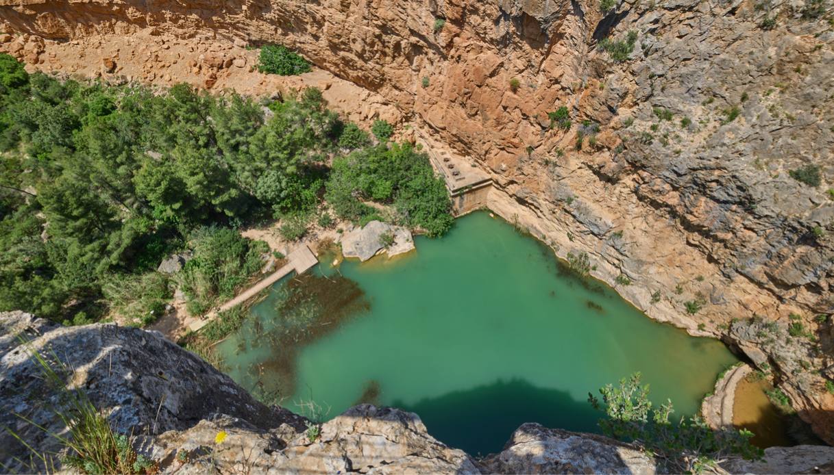 Charco Azul a Chulilla,Spagna