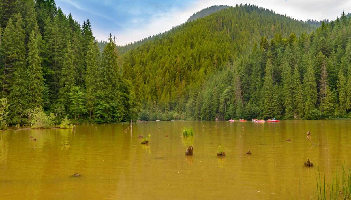 Lago Rosso, Romania