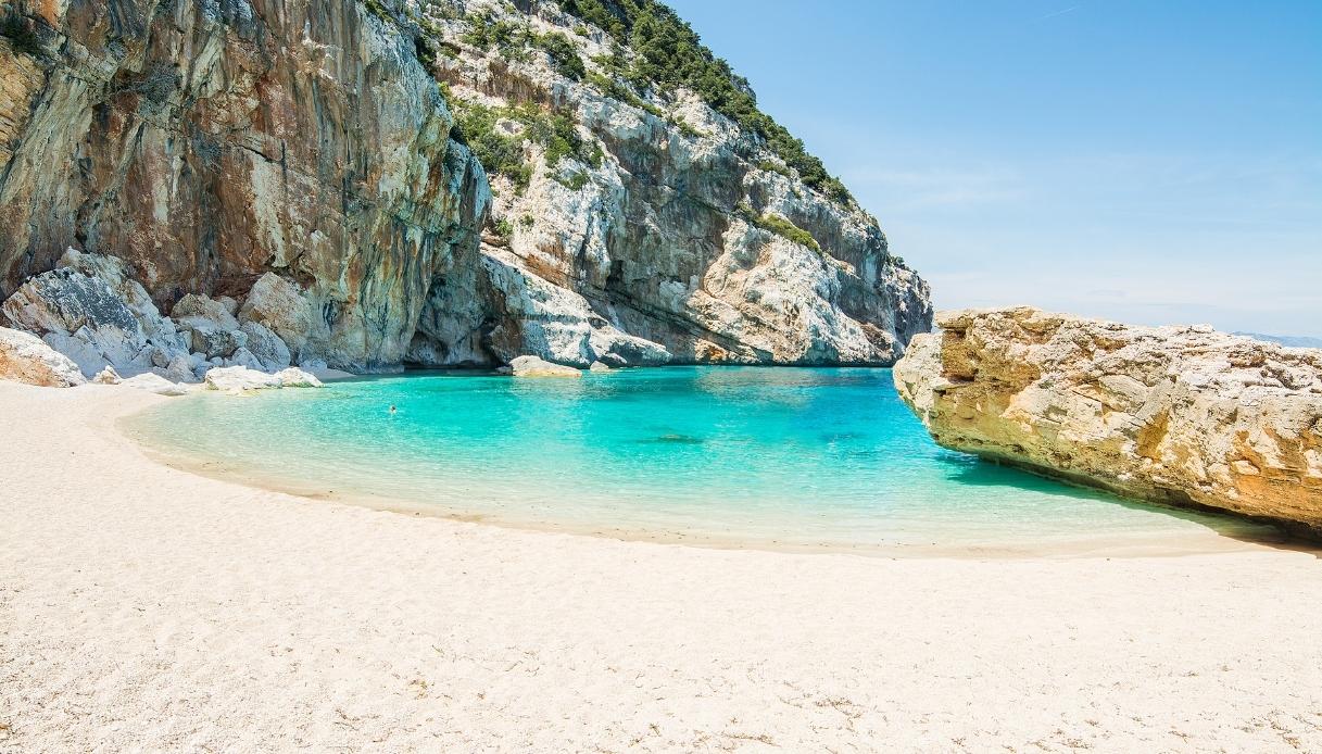 Cala Mariolu, in Sardegna