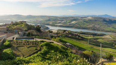 Case a 1 euro in Sicilia, ora puoi comprarle in uno dei borghi più belli dell’isola