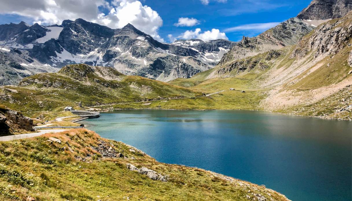 Paesaggio del Lago Agnel, Piemonte