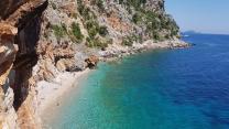 Pasjača Beach, la spiaggia segreta nata dall’incontro tra uomo e natura