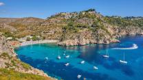 Un paradiso chiamato Costa Blanca, tra calette segrete, grandi arenili e paesaggi mediterranei