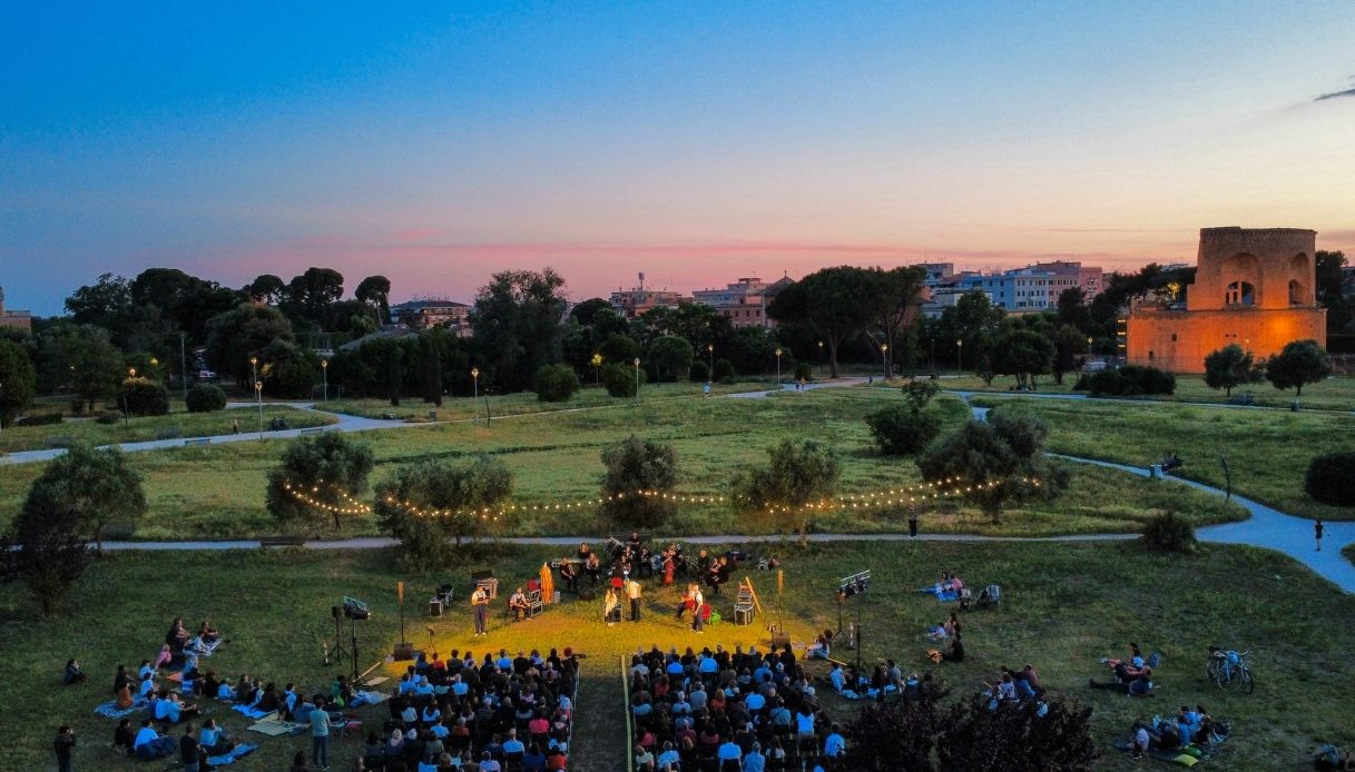https://siviaggia.it/wp-content/uploads/sites/2/2026/08/Roma-Borgata-Festival-%40Emidio-Valloranidji.jpg