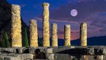 La Grecia apre 126 luoghi storici gratis sotto la luna piena: ecco dove andare
